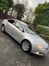 2010 - Opel Insignia Manual