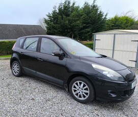 2010 - Renault Scenic Manual