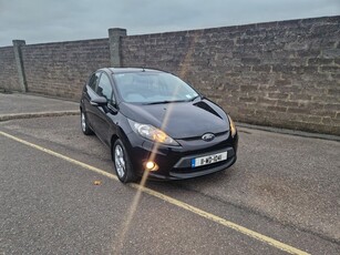 2011 - Ford Fiesta Manual