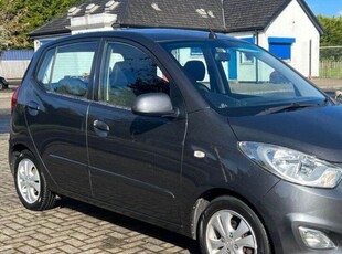 2011 - Hyundai i10 Manual