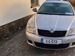 2011 - Skoda Octavia Manual