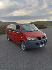 2011 - Volkswagen Shuttle Manual