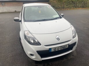 2012 - Renault Clio Manual