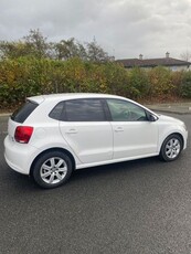 2012 - Volkswagen Polo Automatic