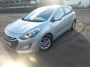 2013 - Hyundai i30 Manual