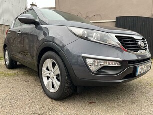 2013 - Kia Sportage Manual