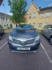 2013 - Toyota Avensis Manual