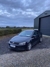 2013 - Volkswagen Jetta Manual