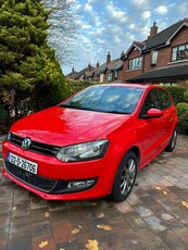 2013 - Volkswagen Polo Automatic