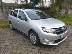 2014 - Dacia Logan Manual