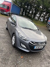 2014 - Hyundai i30 Manual