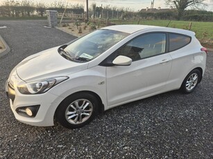 2014 - Hyundai i30 Manual