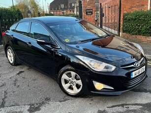 2014 - Hyundai i40 Manual