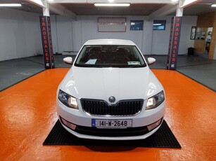 2014 - Skoda Octavia Manual