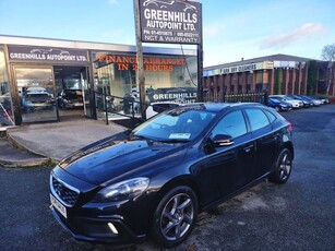 2014 - Volvo V40 Manual