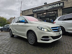 2015 - Mercedes-Benz B-Class Manual