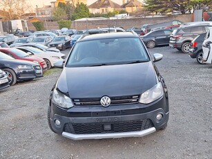 2015 - Volkswagen Polo Automatic