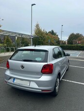 2015 - Volkswagen Polo Manual