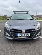 2016 - Hyundai i30 Manual