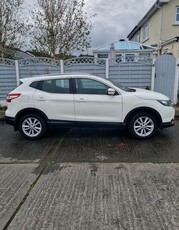 2016 - Nissan Qashqai Manual