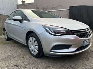 2016 - Opel Astra Manual