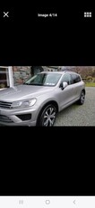 2016 - Volkswagen Touareg Automatic