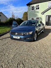 2017 - Volkswagen Passat Manual