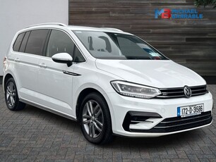 2017 - Volkswagen Touran Automatic