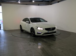 2017 - Volvo S60 Manual