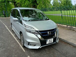 2018 - Nissan Serena ---