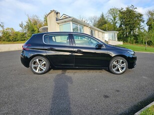 2018 - Peugeot 308 Automatic