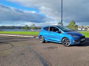 2019 - Ford Fiesta Manual