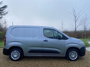 2020 - Citroen Berlingo Manual