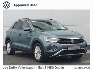 2023 - Volkswagen T-Roc Manual