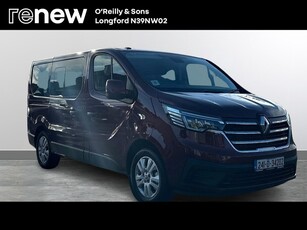 2024 - Renault Trafic Passenger Manual