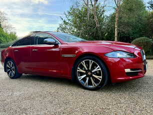 JAGUAR XJ