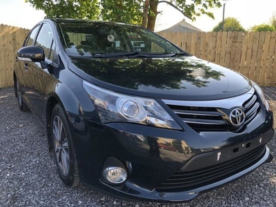 2013 - Toyota Avensis Manual