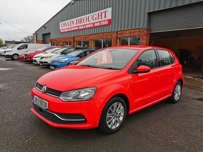 2016 - Volkswagen Polo Automatic