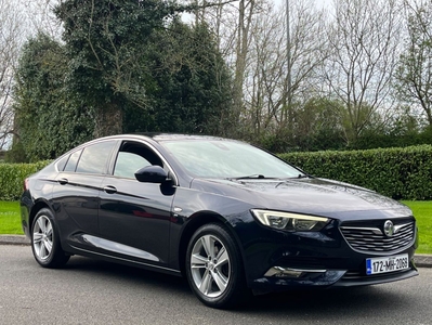 2017 - Vauxhall Insignia Manual