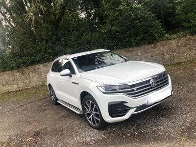 2019 - Volkswagen Touareg Automatic