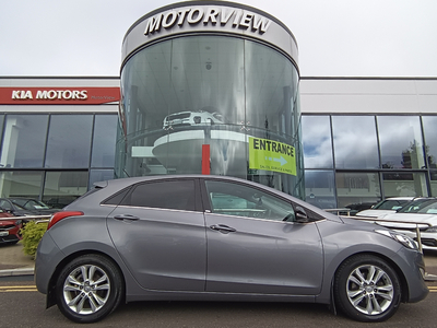 2014 (141) Hyundai i30