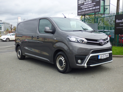 TOYOTA PROACE