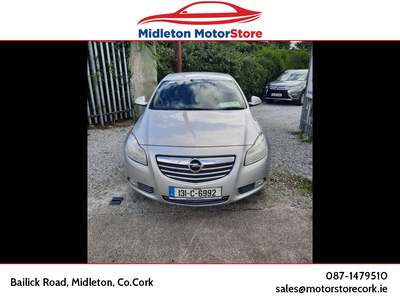 OPEL INSIGNIA