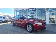 2011 - Volvo S40 Manual