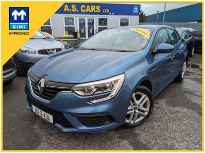 2018 (182) Renault Megane