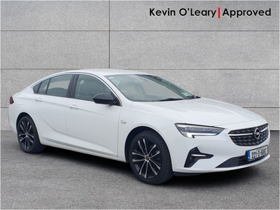 2022 (221) Opel Insignia