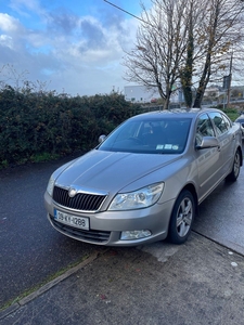 2009 - Skoda Octavia Manual