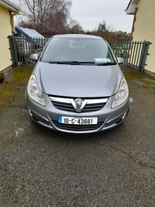 2010 - Vauxhall Corsa ---