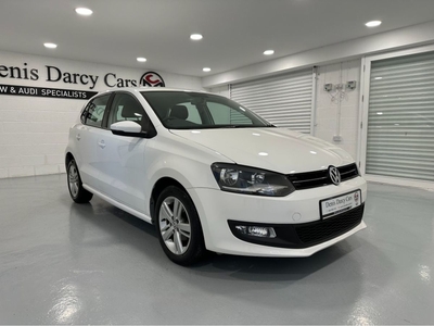 2014 - Volkswagen Polo Automatic