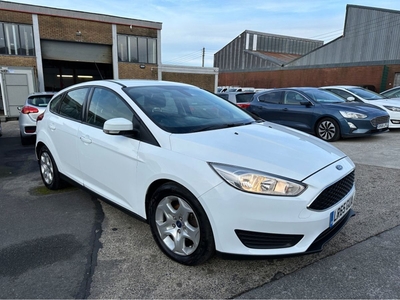 2015 - Ford Focus Manual